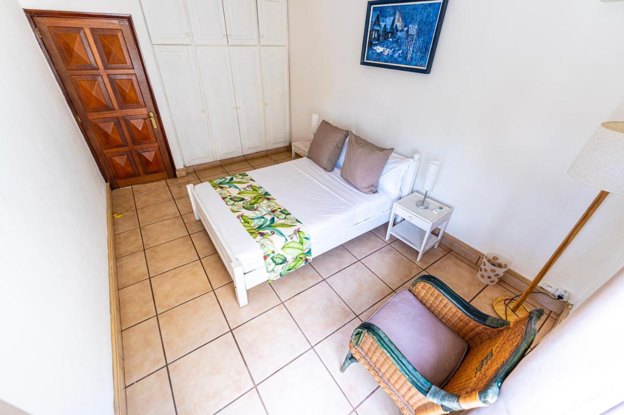 Osiris Villa